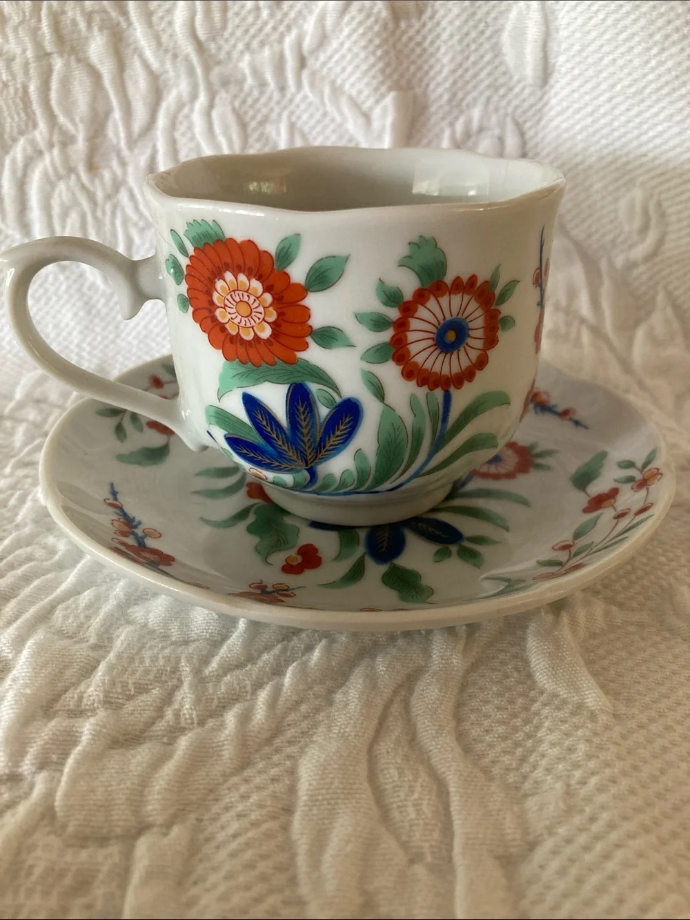 Smithsonian elegant porcelain